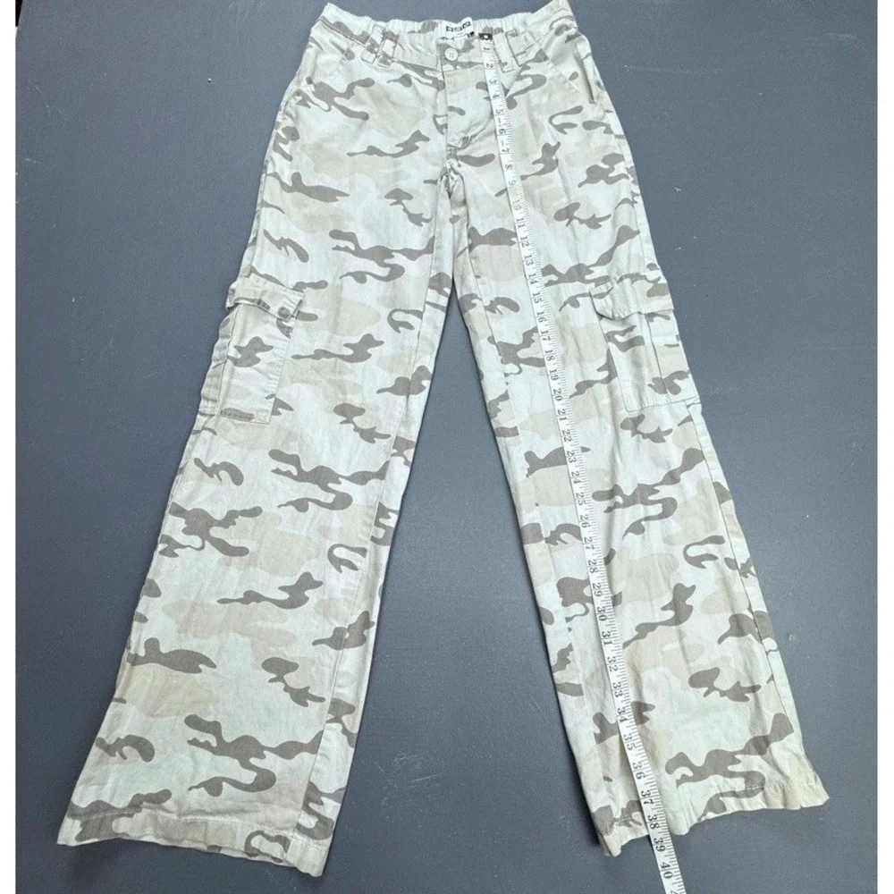 RSQ Camo Cargo Pants Women's XS Tan Beige Utility Straight Leg Cotton Workwear - Picture 6 of 11